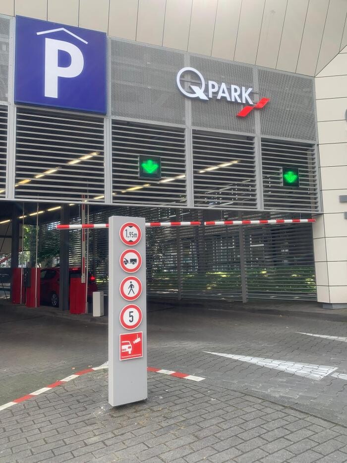 Bilder Q-Park Rathaus Galerie P1