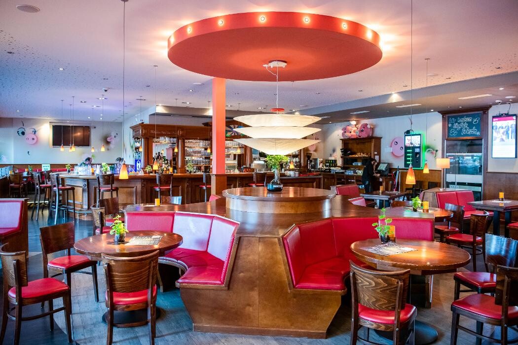 Bilder Schweinske Restaurant in Hamburg Wilhelmsburg - Schnitzel, Burger & Frühstück