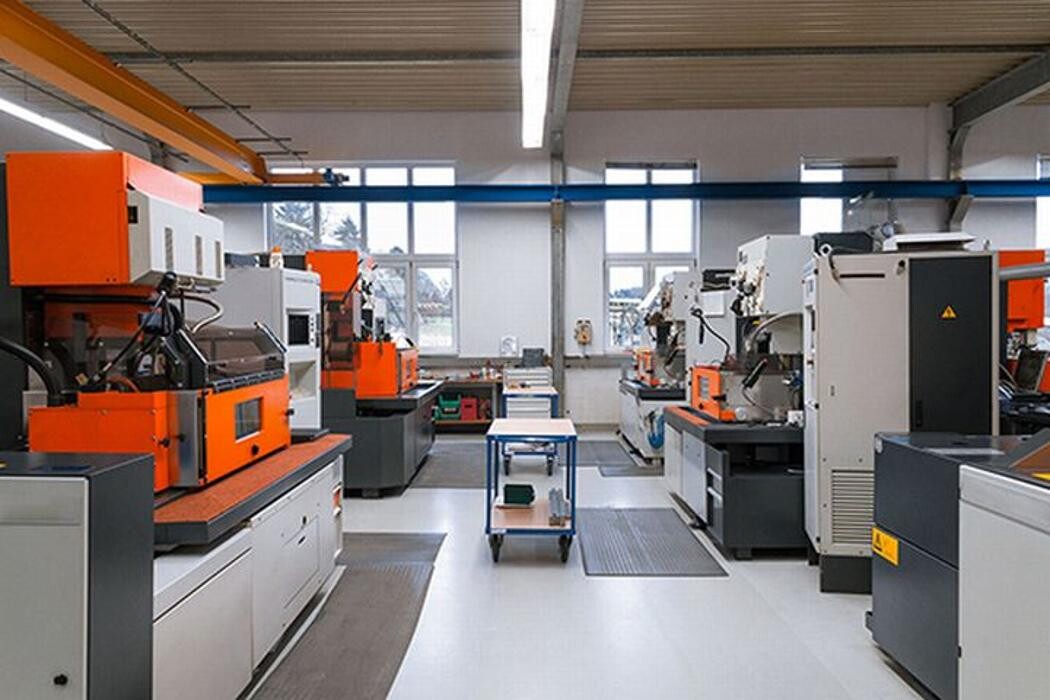 Bilder Schönherr & Selbach Erodiertechnik GmbH & Co. KG