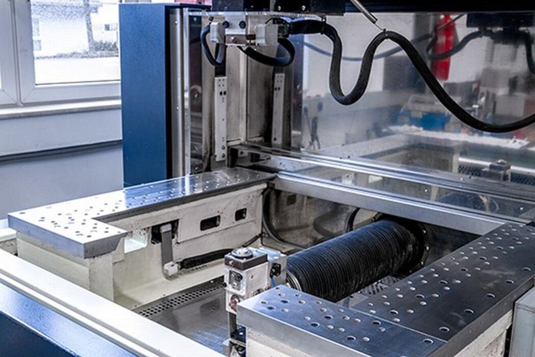 Bilder Schönherr & Selbach Erodiertechnik GmbH & Co. KG
