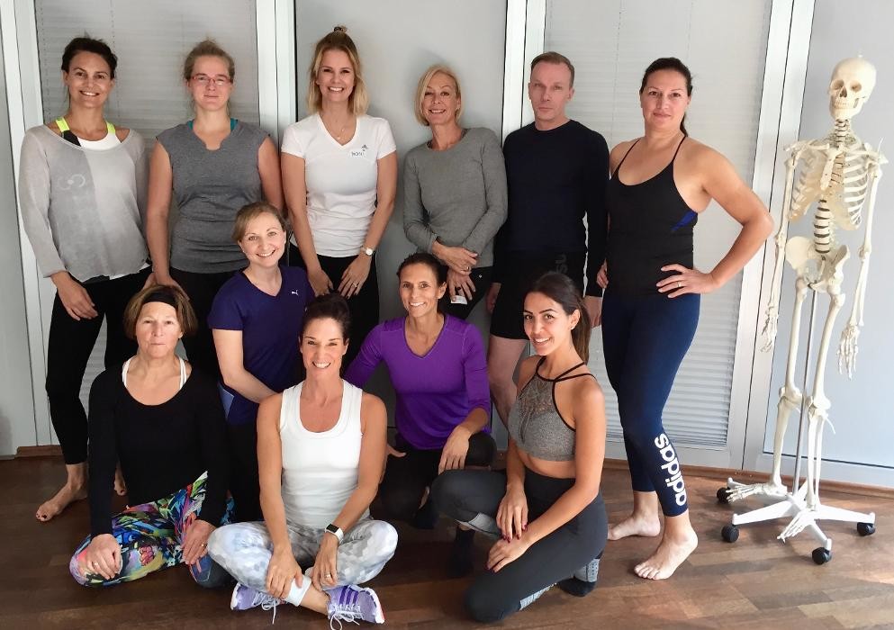 Bilder Pilates Academy