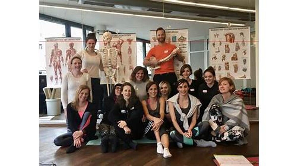 Bilder Pilates Academy