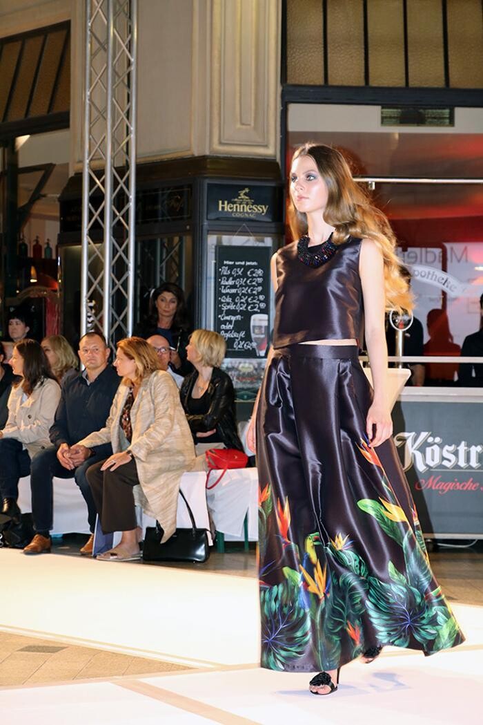 Bilder Maßschneiderei Farid