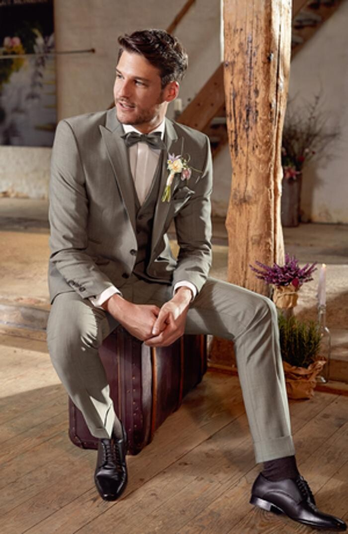 Bilder Maßschneiderei Farid