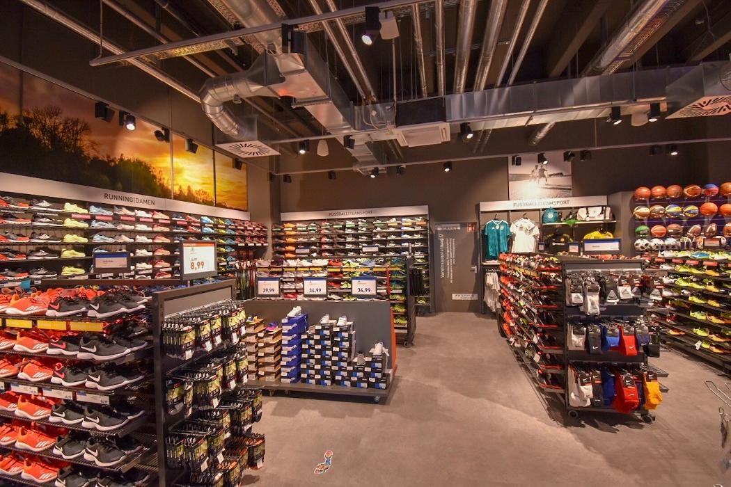 Bilder INTERSPORT Hübner