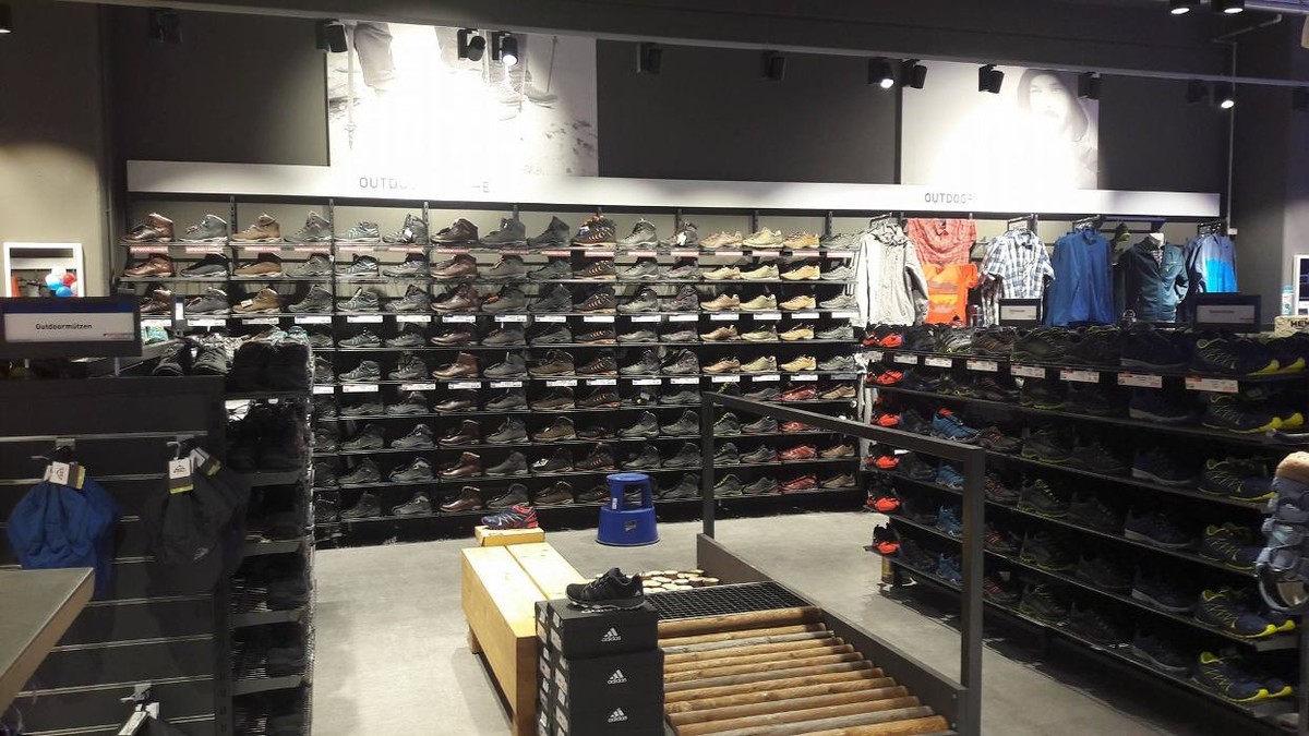 Bilder INTERSPORT Hübner