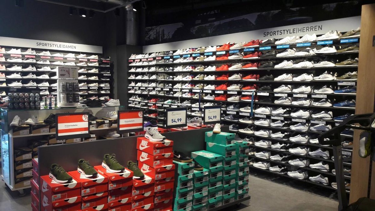 Bilder INTERSPORT Hübner