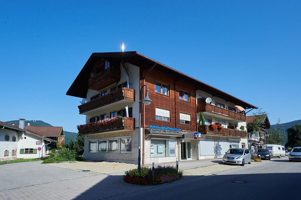 Bilder Volksbank Raiffeisenbank Oberbayern Südost eG - Filiale Inzell