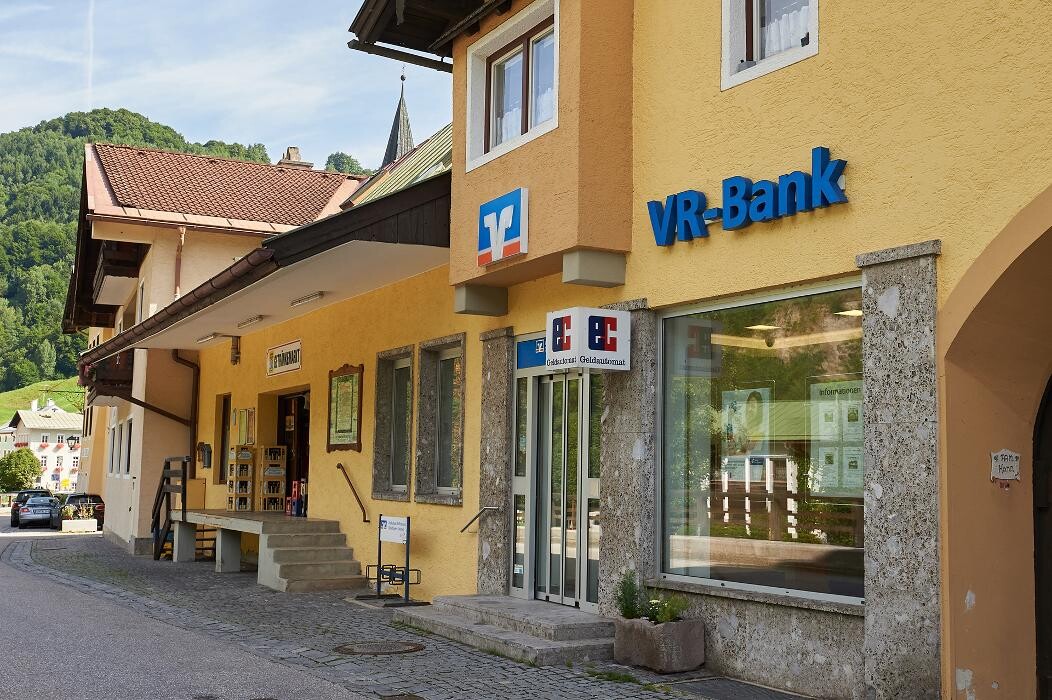 Bilder Volksbank Raiffeisenbank Oberbayern Südost eG - SB-Filiale Marktschellenberg