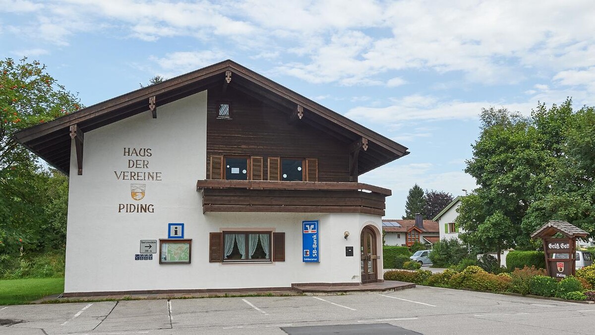 Bilder Volksbank Raiffeisenbank Oberbayern Südost eG - SB-Filiale Piding