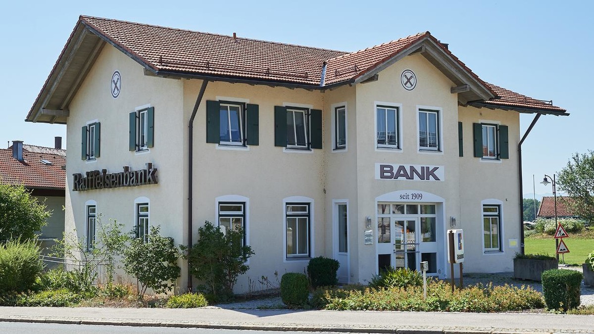 Bilder Volksbank Raiffeisenbank Oberbayern Südost eG - SB-Filiale Nußdorf