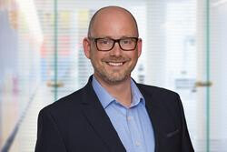 Bilder Benjamin Ewe Versichern & Finanzieren