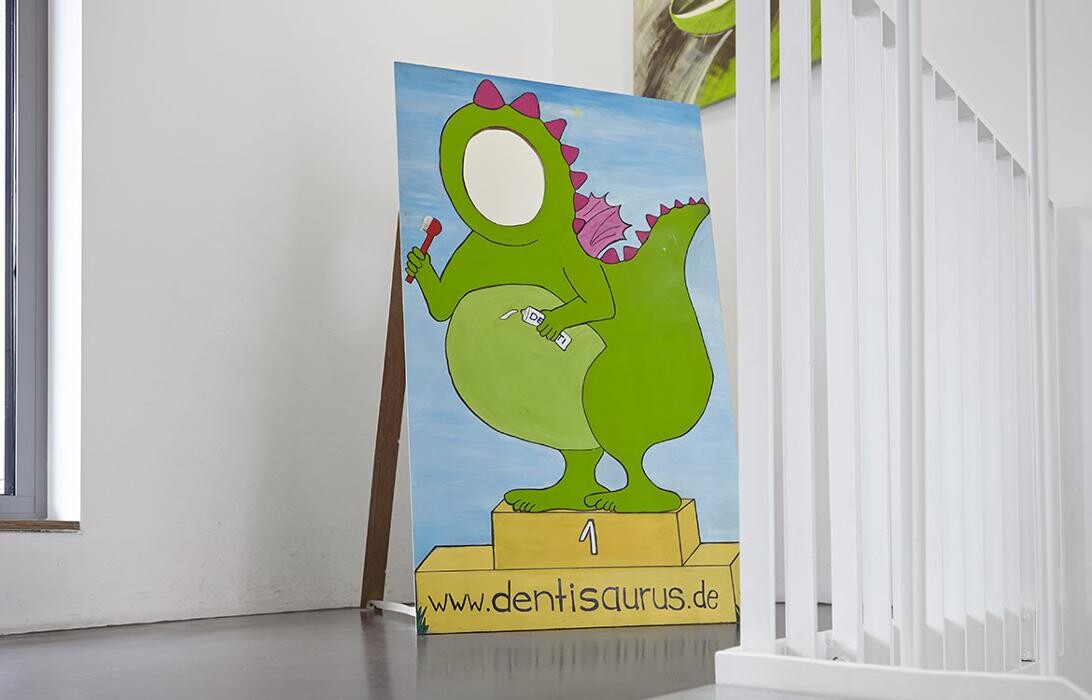 Bilder fzz - fachzahnärztliches zentrum hochheim - Dr. Martin Ullner
