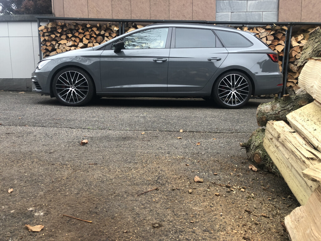 Bilder TWOinONE Werbetechnik + Folierung