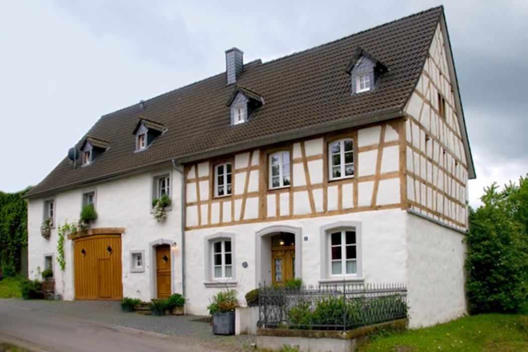 Bilder Eva-Christiane Born-Weber Architektin