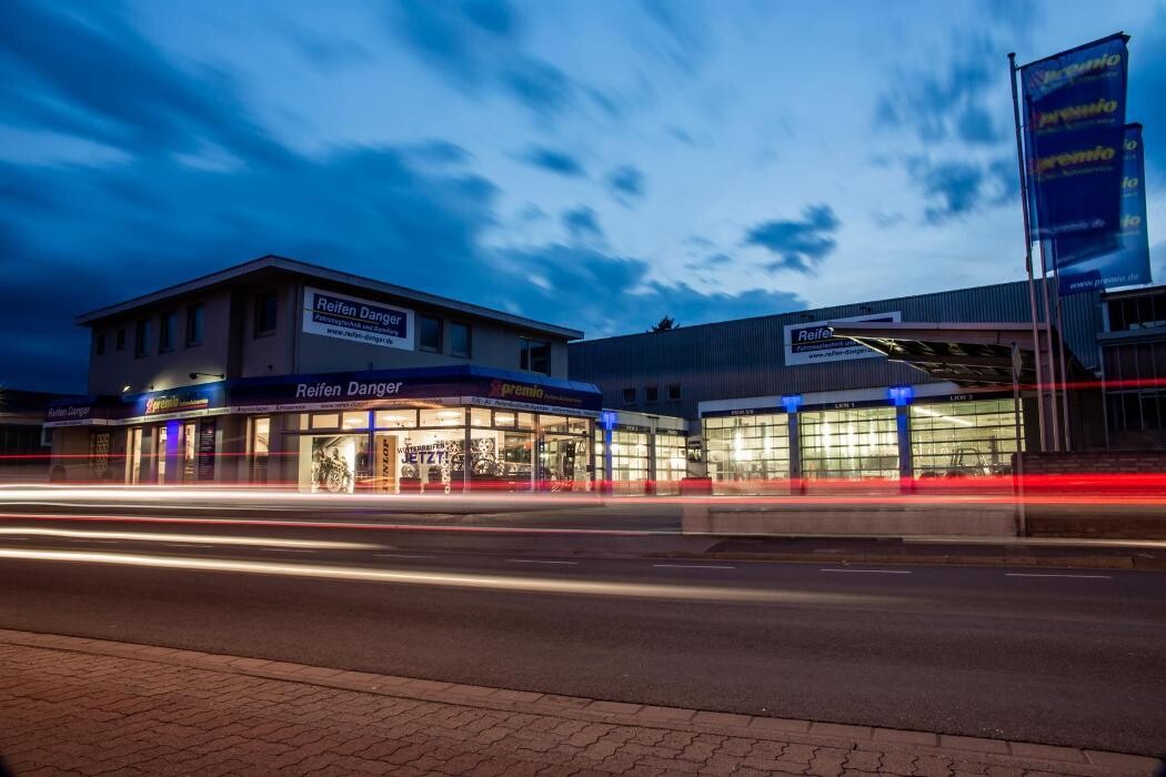 Bilder Premio Reifen + Autoservice Danger Fahrzeugtechnik