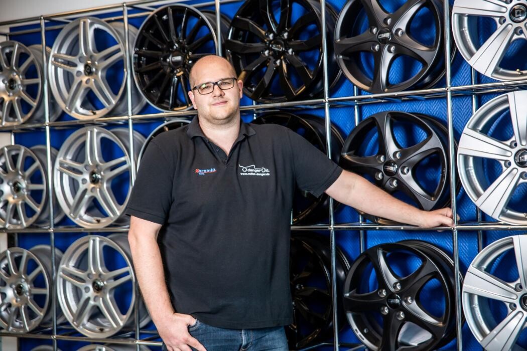 Bilder Premio Reifen + Autoservice Danger Fahrzeugtechnik