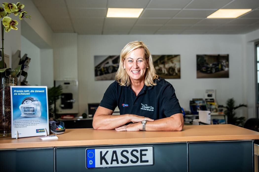 Bilder Premio Reifen + Autoservice Danger Fahrzeugtechnik