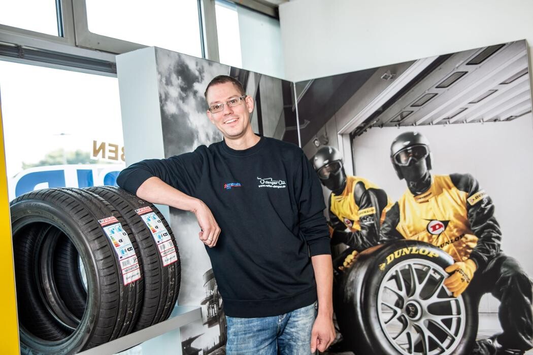 Bilder Premio Reifen + Autoservice Danger Fahrzeugtechnik