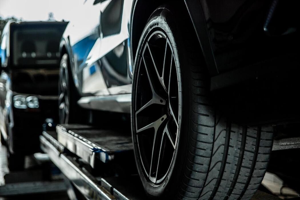 Bilder Premio Reifen + Autoservice Danger Fahrzeugtechnik