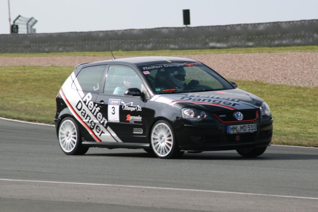 Bilder Premio Reifen + Autoservice Danger Fahrzeugtechnik