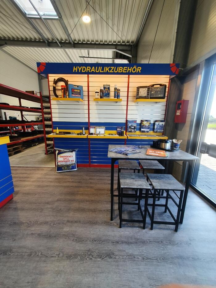 Bilder PIRTEK 24/7 mobiler HydraulikService Rees