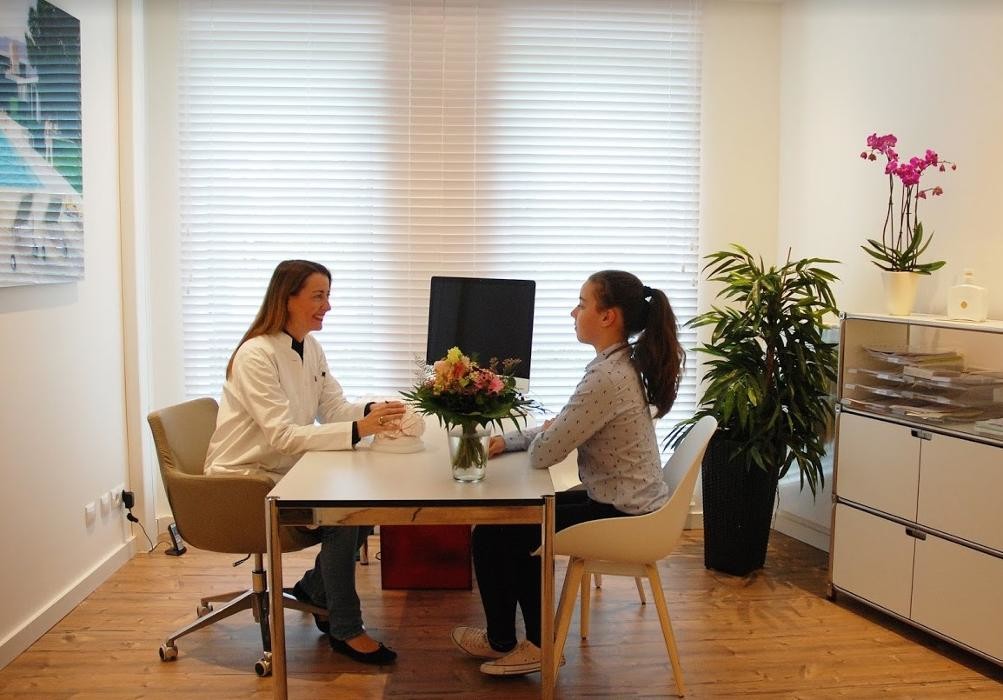 Bilder Praxis für Neurologie - Dr. med. Judith Maria Hoffmann