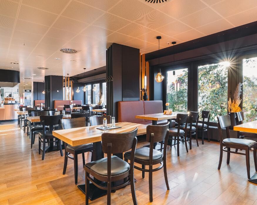 Bilder GALERIA Restaurant