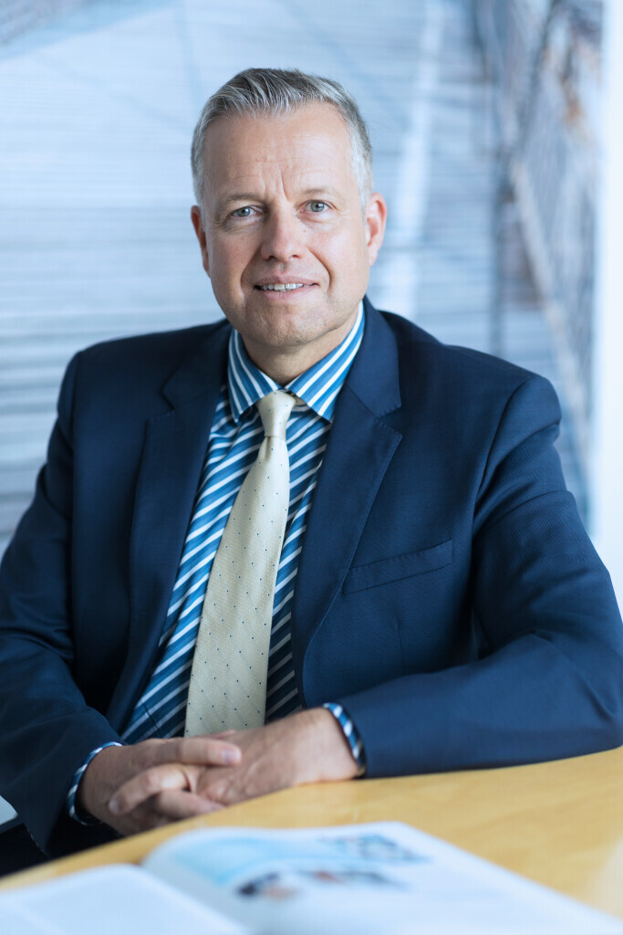 Bilder Data-Tax KG