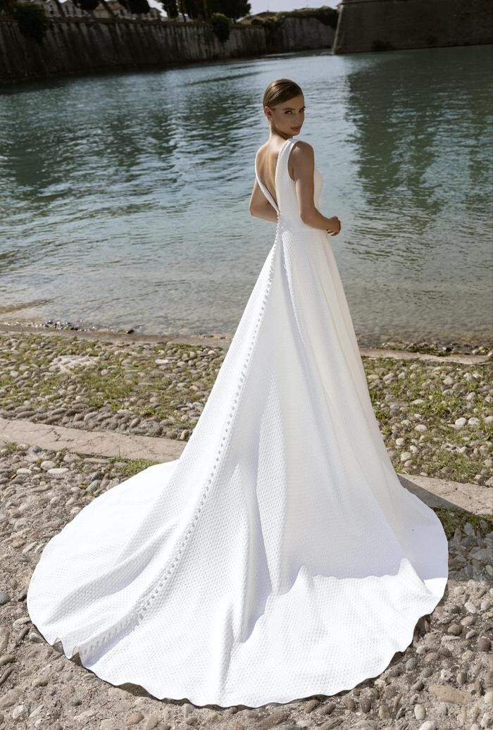 Bilder ADORNIA BRAUTMODE
