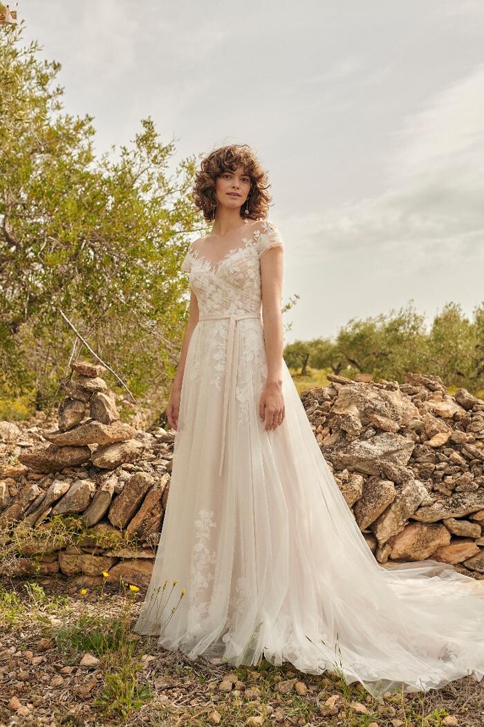 Bilder ADORNIA BRAUTMODE