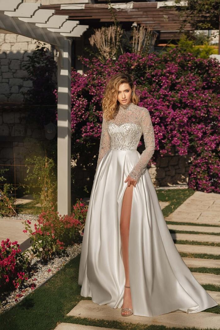 Bilder ADORNIA BRAUTMODE