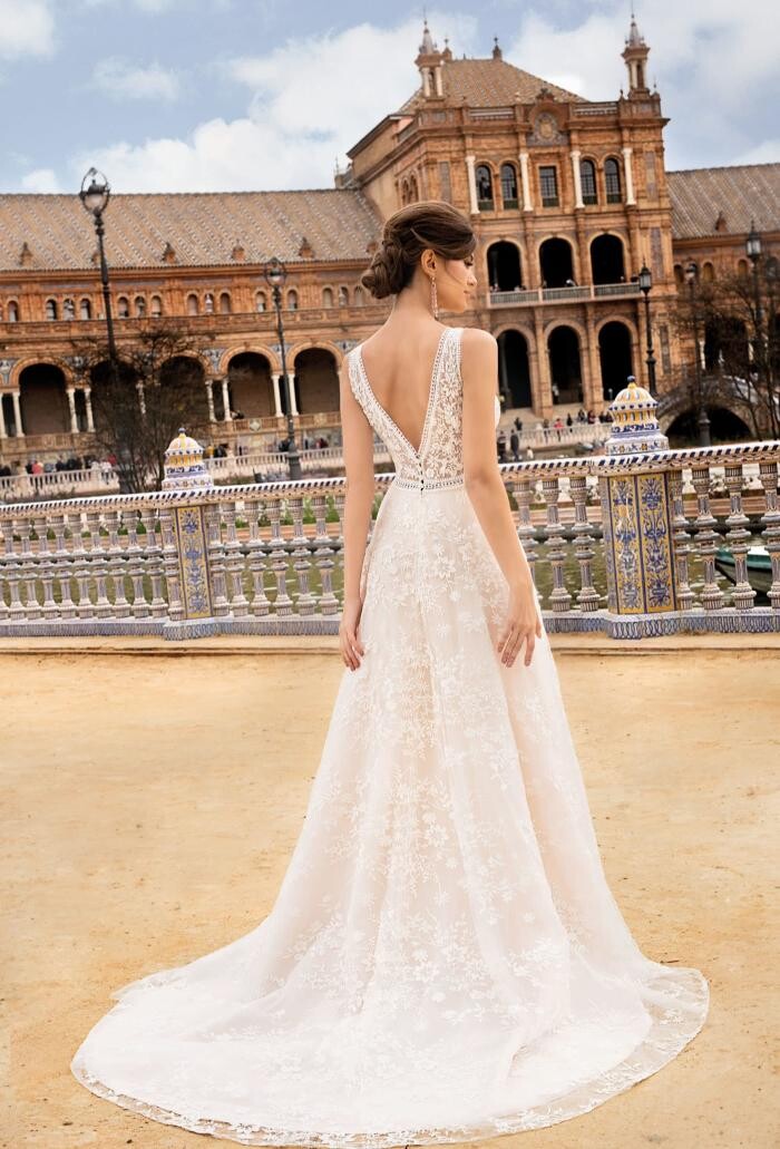 Bilder ADORNIA BRAUTMODE