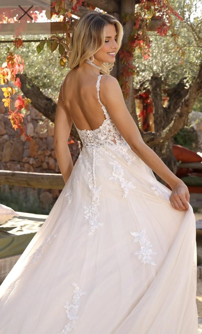 Bilder ADORNIA BRAUTMODE