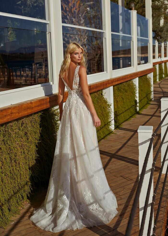 Bilder ADORNIA BRAUTMODE