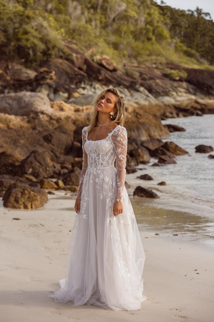 Bilder ADORNIA BRAUTMODE