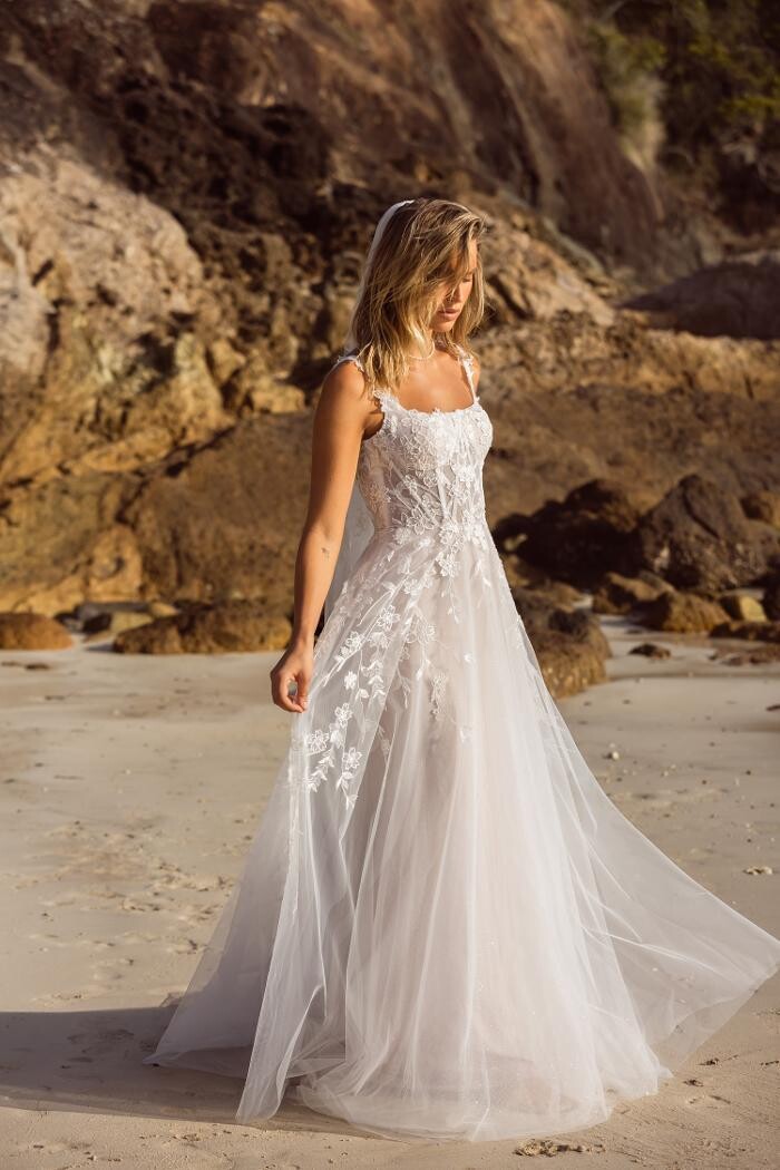 Bilder ADORNIA BRAUTMODE