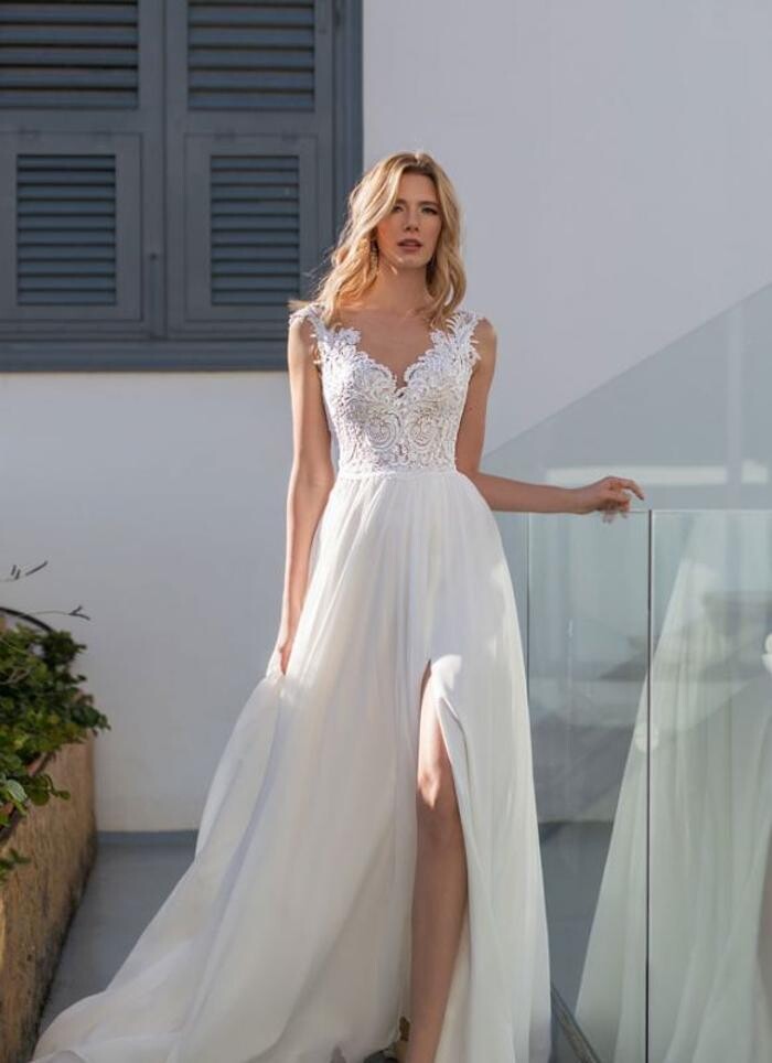 Bilder ADORNIA BRAUTMODE