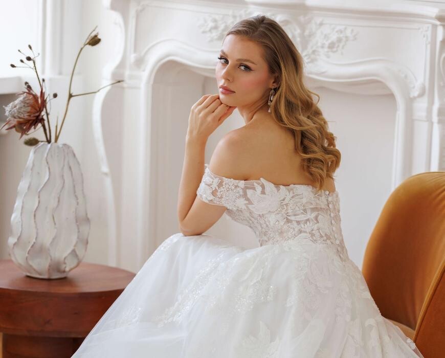 Bilder ADORNIA BRAUTMODE