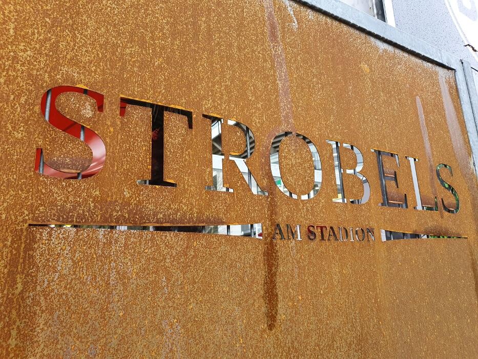 Bilder Strobels