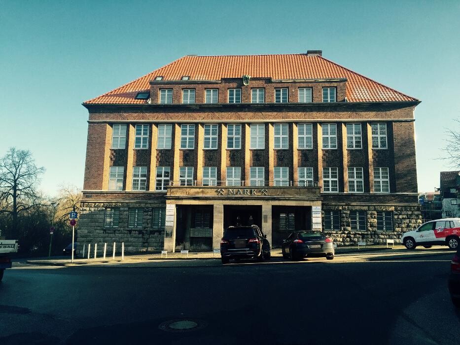 Bilder ERGO Versicherung / DKV Tim Lipps