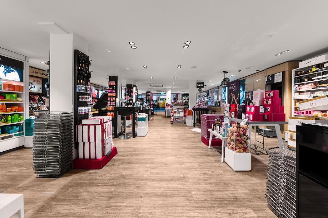Bilder Douglas Konstanz Kanzleistraße