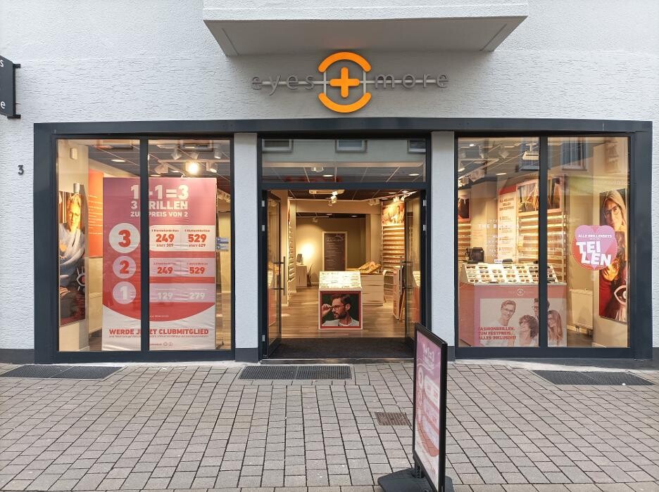 Bilder eyes + more - Optiker Soest