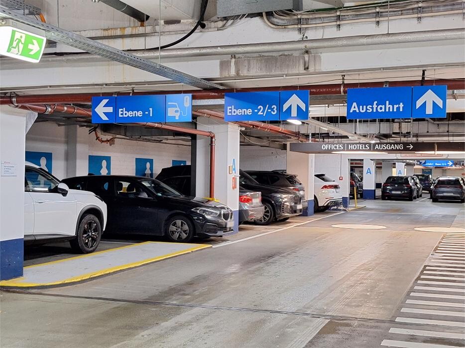 Bilder Q-Park WestendGate