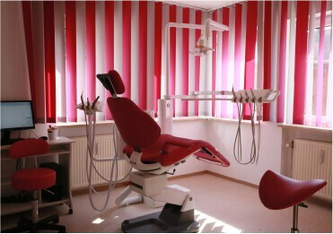 Bilder Tatiana Tkacheva Zahnarztpraxis