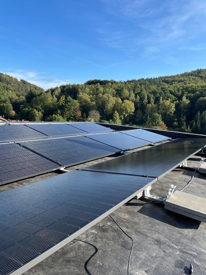 Bilder enerix Frankfurt - Photovoltaik & Stromspeicher