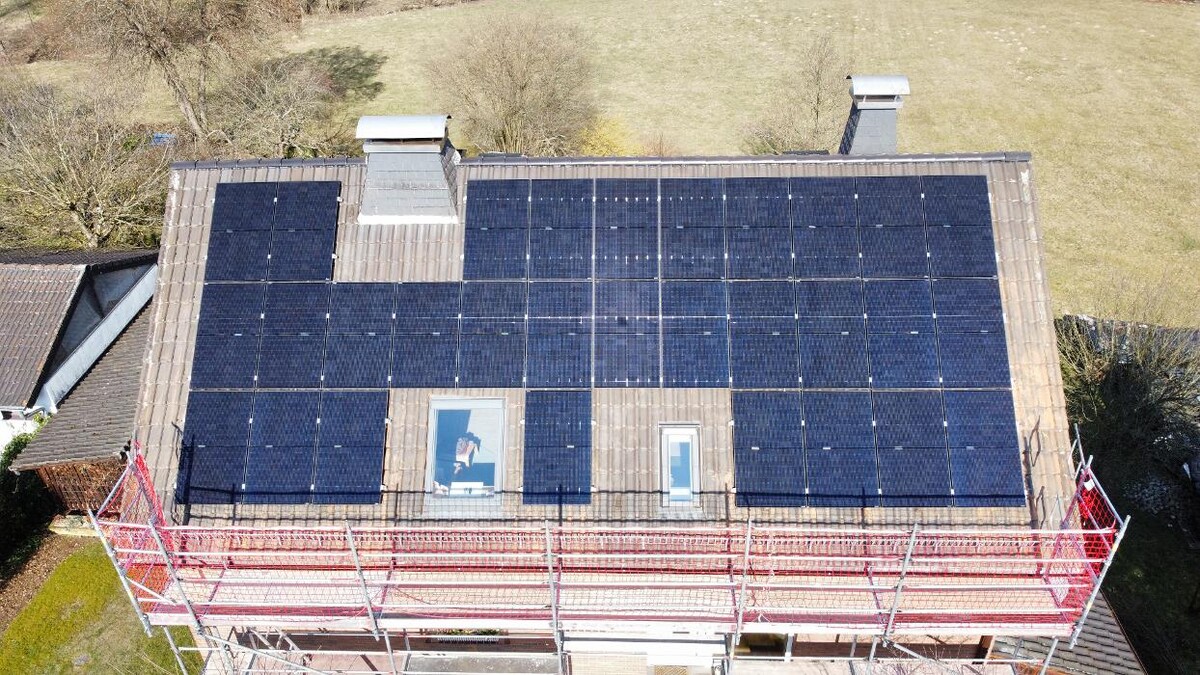 Bilder enerix Frankfurt - Photovoltaik & Stromspeicher