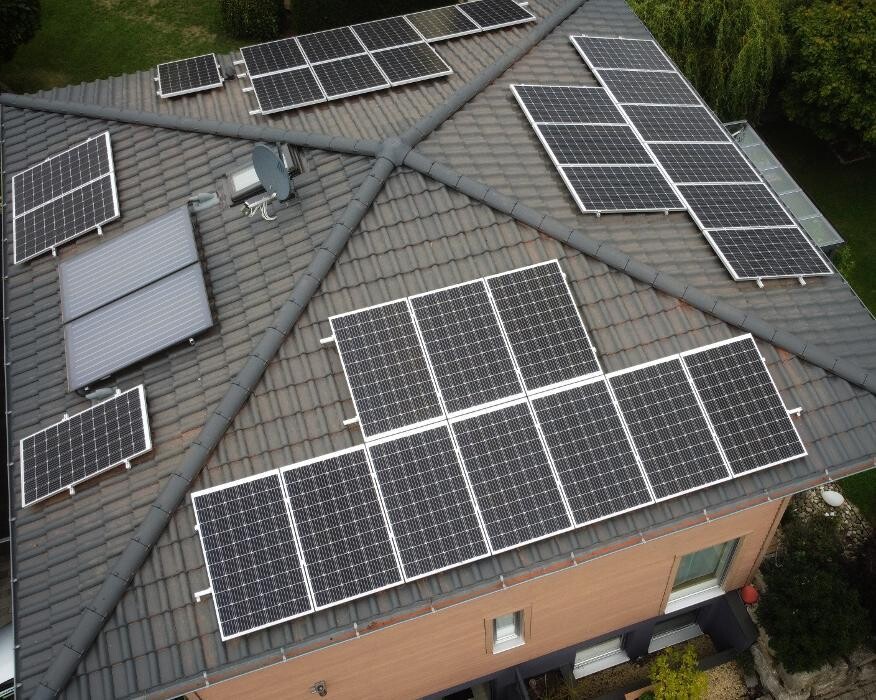 Bilder enerix Frankfurt - Photovoltaik & Stromspeicher