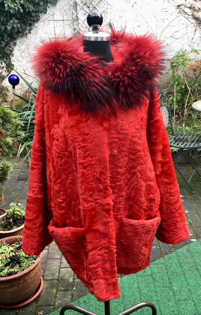 Bilder Pelzatelier Gertrud Picha