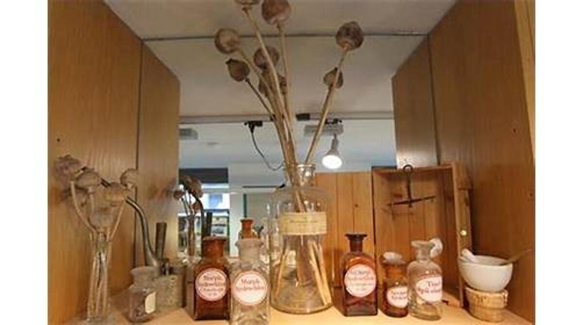 Bilder Theisstal-Apotheke